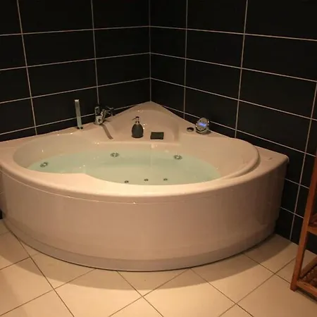 Domaine De Merete Poueyferré