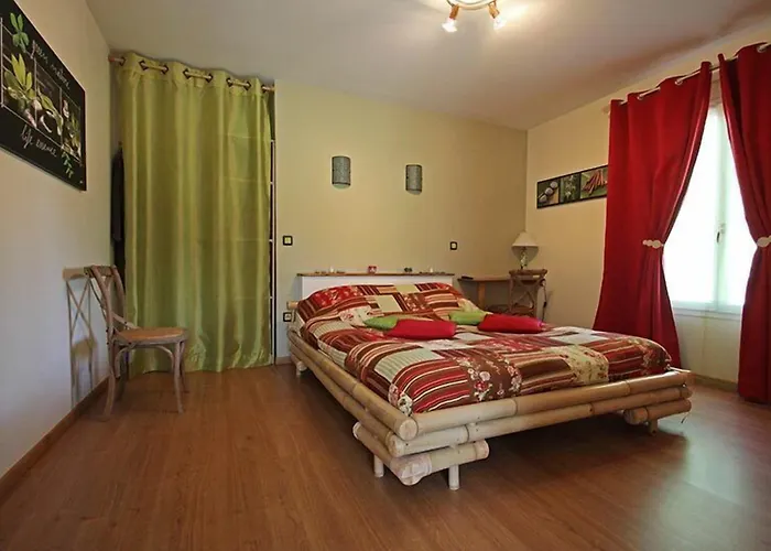 Гостевой дом Domaine De Merete *